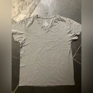 Men’s George Size Large 100% Cotton Gray V-Neck Men's Shirt